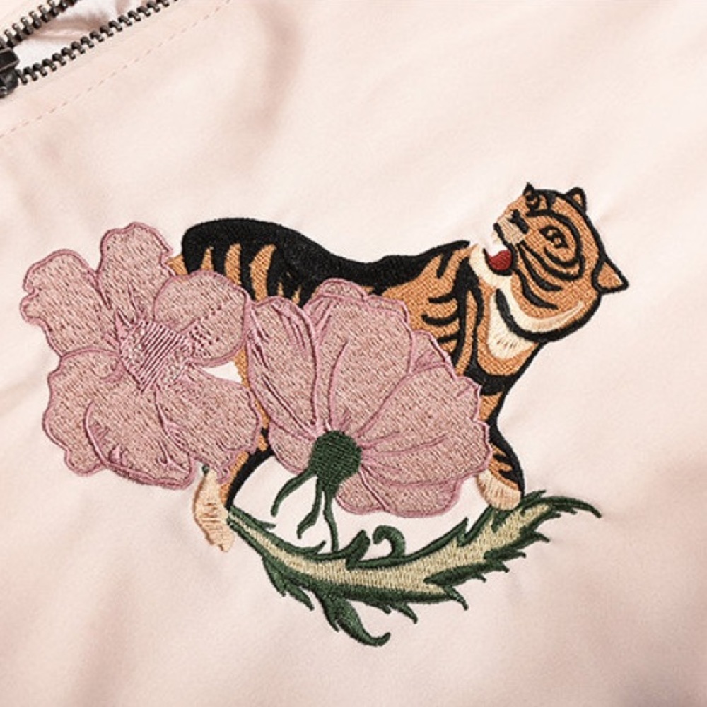 🐅 🌸 Vans Embroidered Bomber 🌸 🐅
